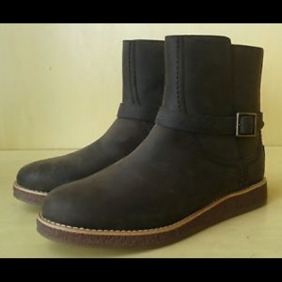 Ugg boots - Picture 1 of 4